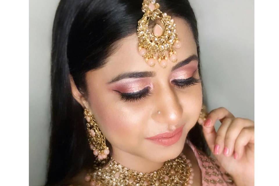 Sakshibhardwajmakeovers_1590244965_2315465048020821343_9443766931