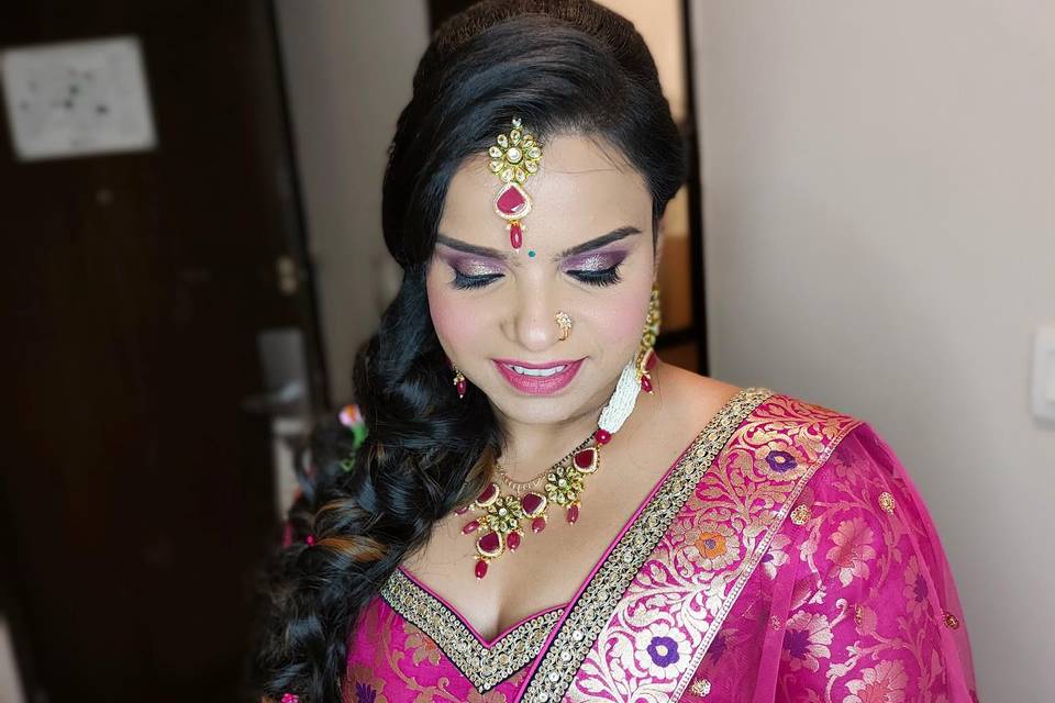 Sakshibhardwajmakeovers_1638082010_2716751273335339451_9443766931