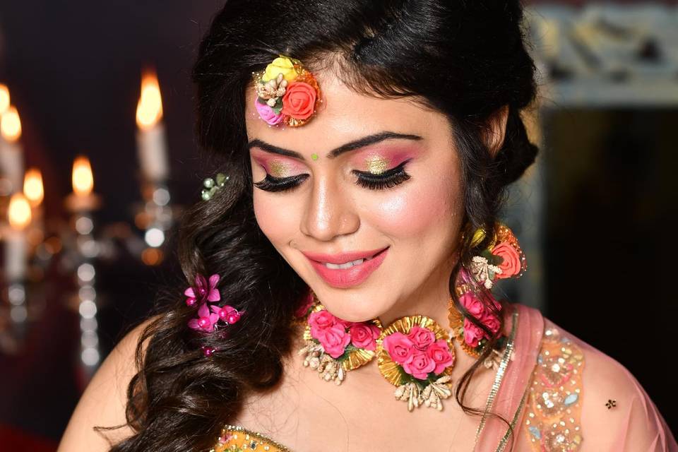 Sakshibhardwajmakeovers_1648540039_2804479575654799196_9443766931