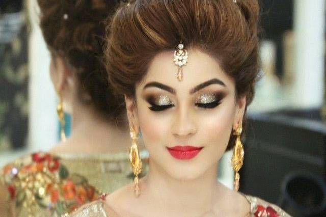 Kanika Issar Makeup Artist