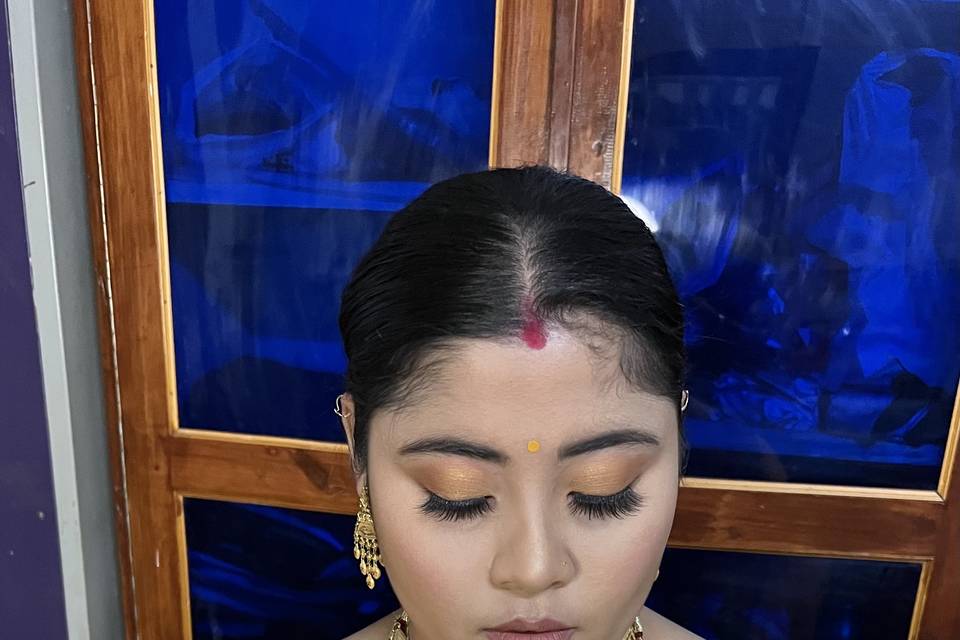 Manipuri bride Reception look