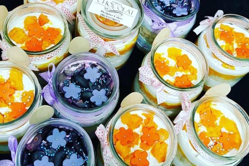 Cake jars