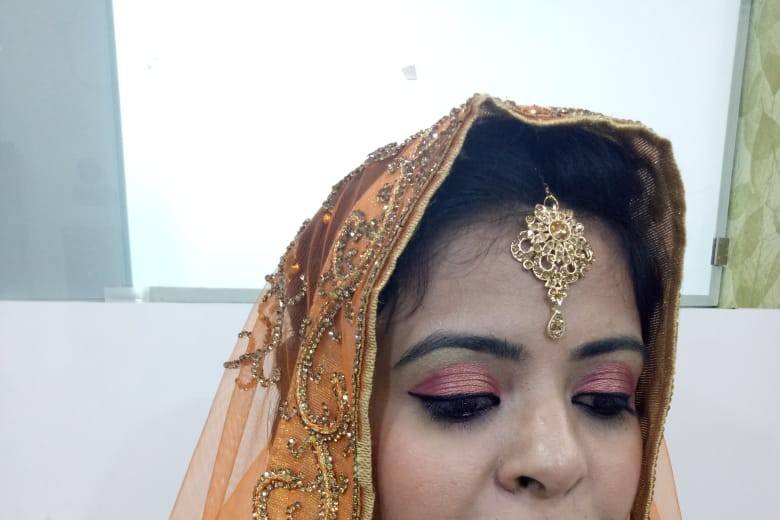 Bridal makeup