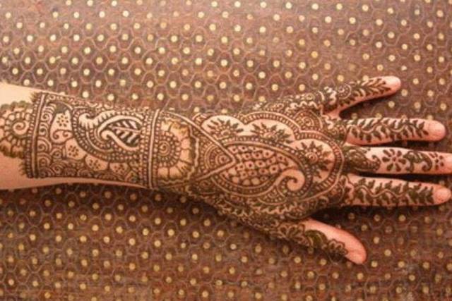 50 Best Backhand Mehndi Designs - Latest & Trendy 3D designs