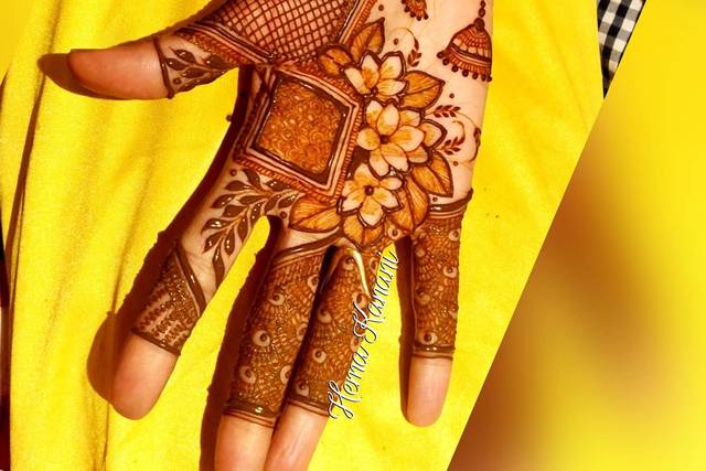 Katrina Kaif And Vicky Kaushal's Wedding: The Internet Thinks It Has Found  Katrina Kaif's Mehendi Artist - Meet Veena Nagda