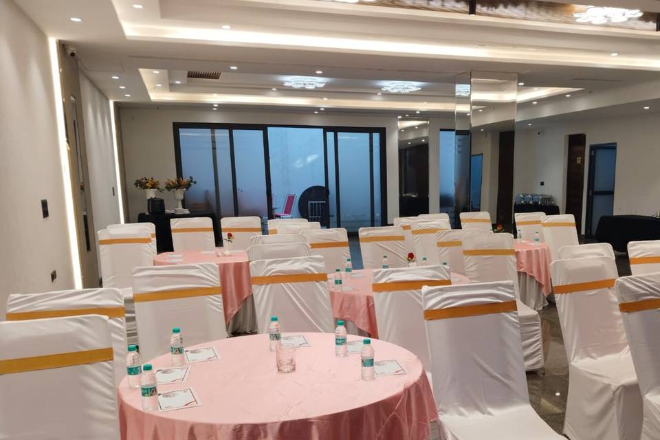Banquet hall