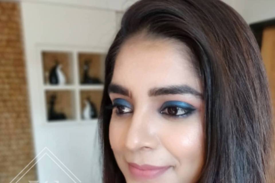 Party makeup