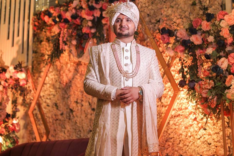 Groom