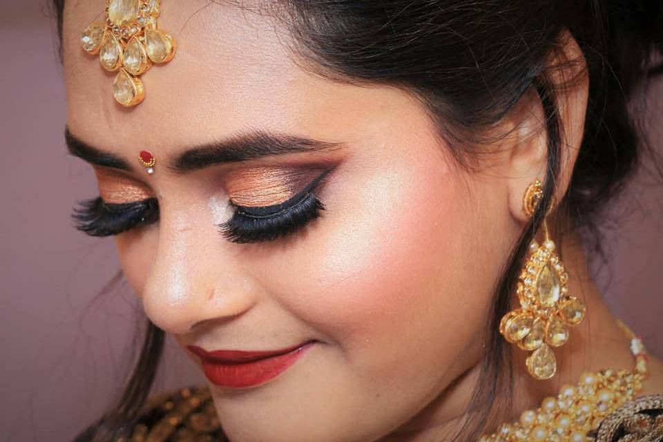 Makeup Diaries by Priyanka, Jogeshwari