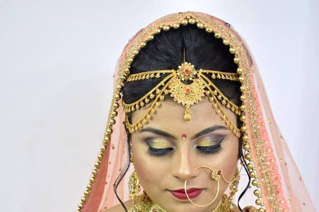 Bridal makeup