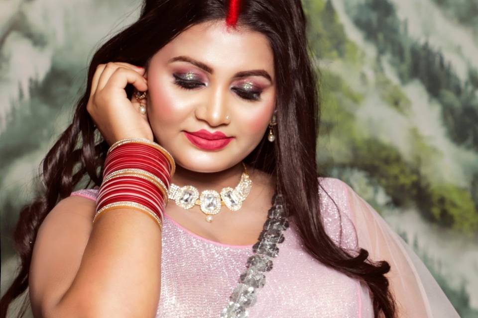 Party makeup