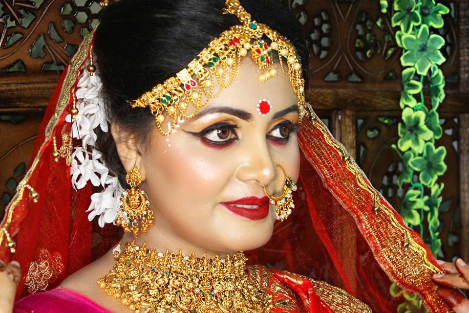 Bridal makeup