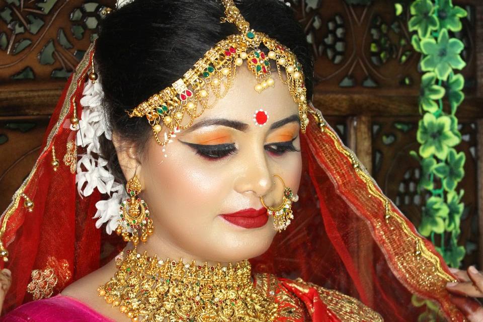 Bridal makeup