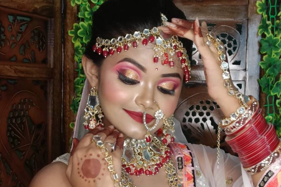 Bridal makeup