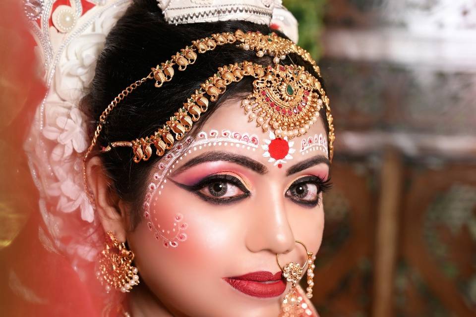 Bridal makeup