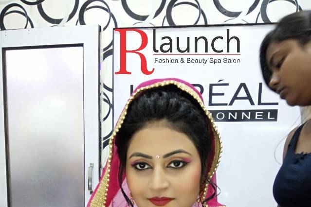 RLaunch Salon, Dhanbad