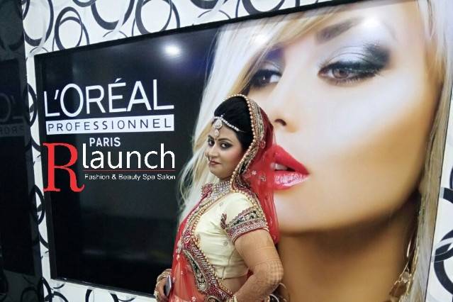 R Launch Salon, Bank More, Dhanbad