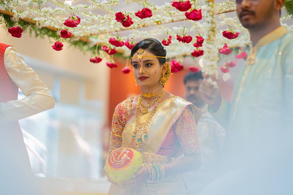 VA CREATIVES - WEDDINGS