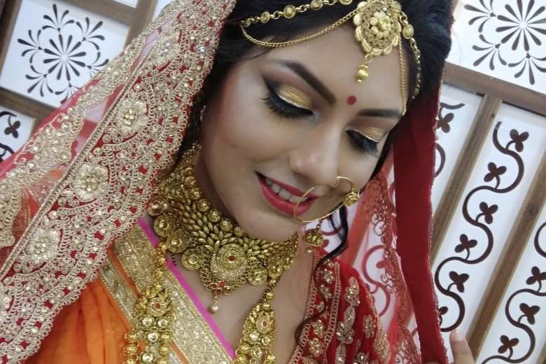 Bridal makeup