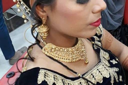 Bridal makeup