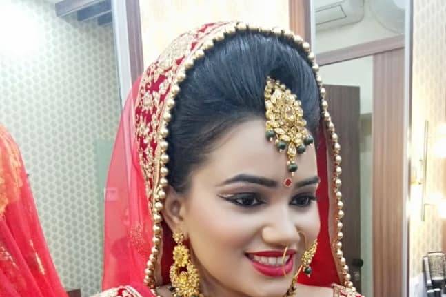 Bridal makeup