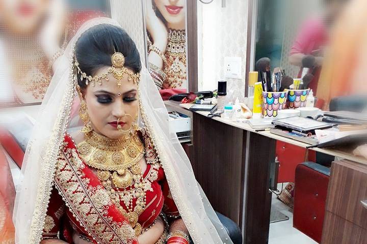 Bridal makeup