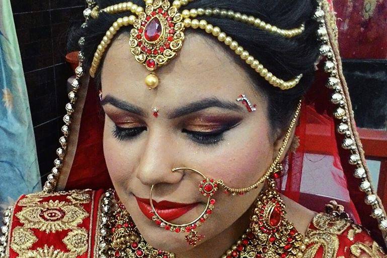 Bridal makeup