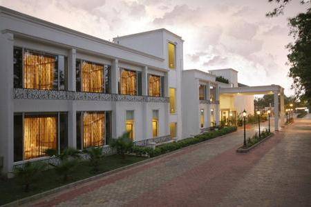 Country Inn & Suites by Radisson, Delhi Satbari
