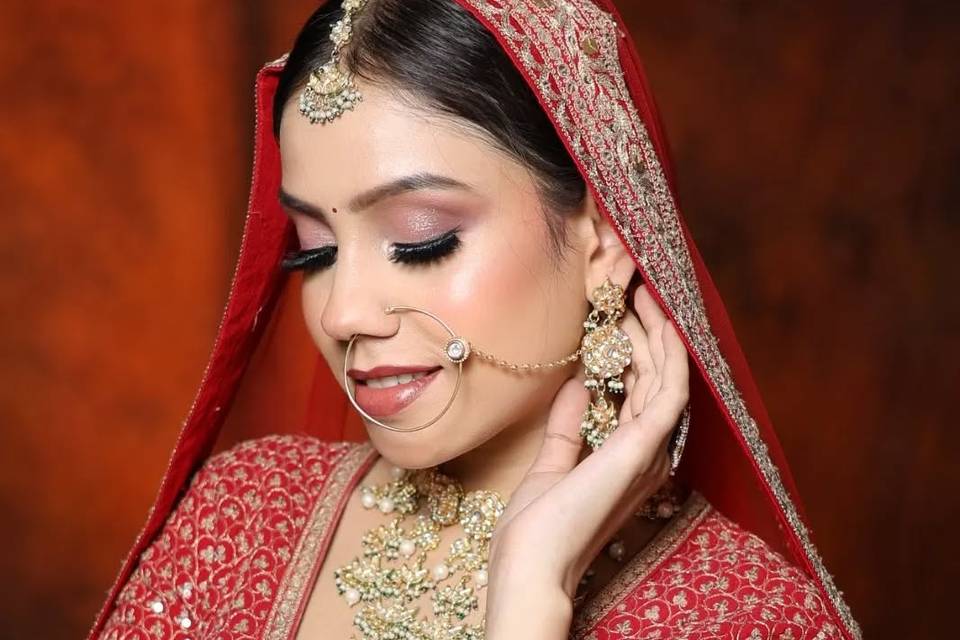 Bridal makeup