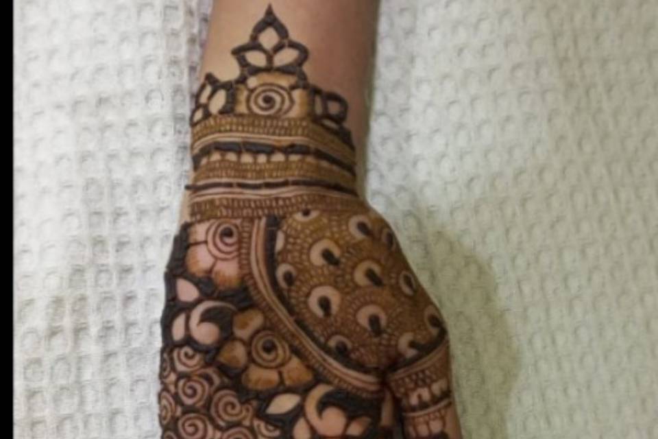 Palm Mehendi Design