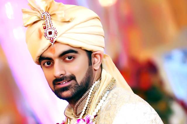 Groom