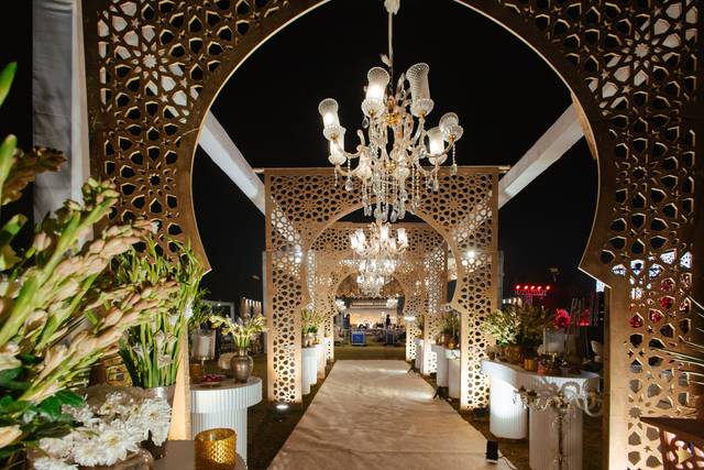 Entrance decor