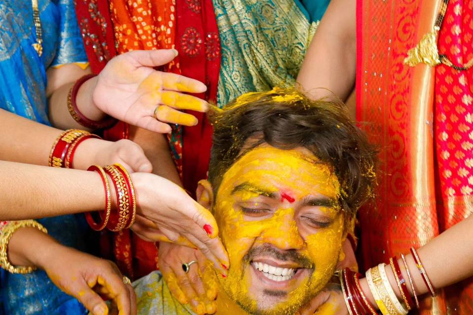 Candid haldi moments