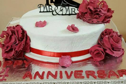 Customized cakes