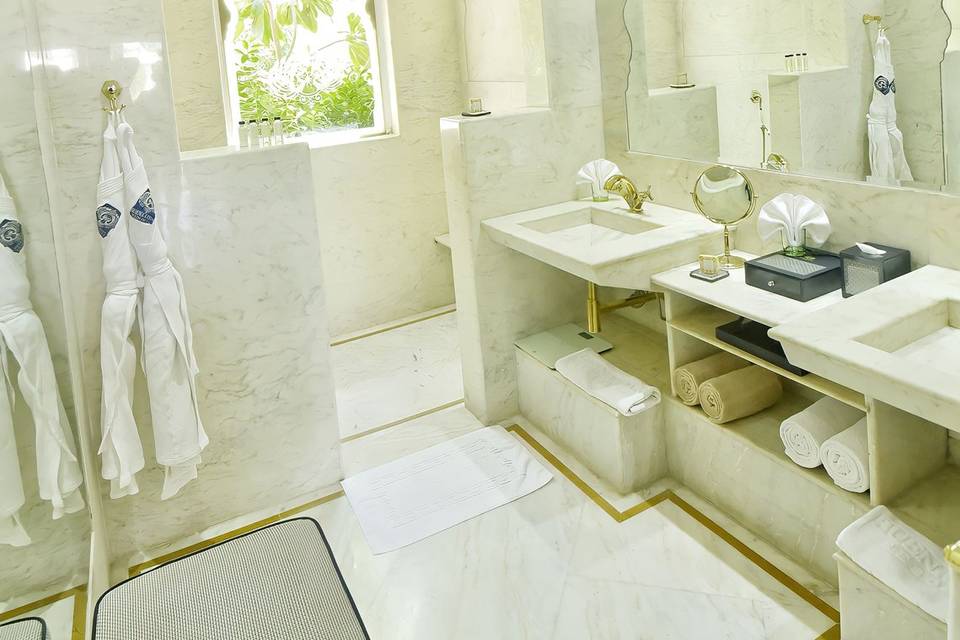 Luxury Villa Bathroom