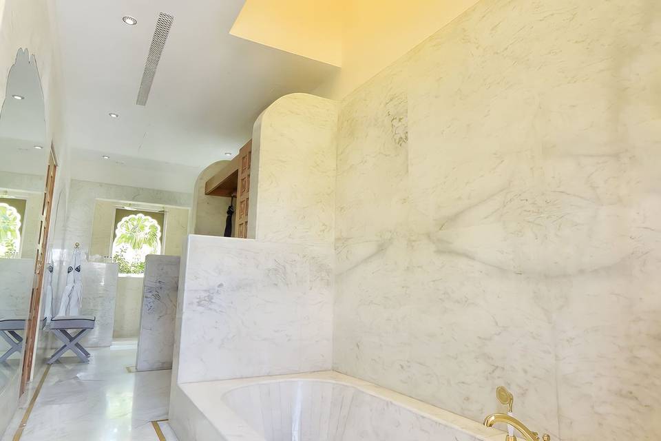 Luxury Villa Bathroom
