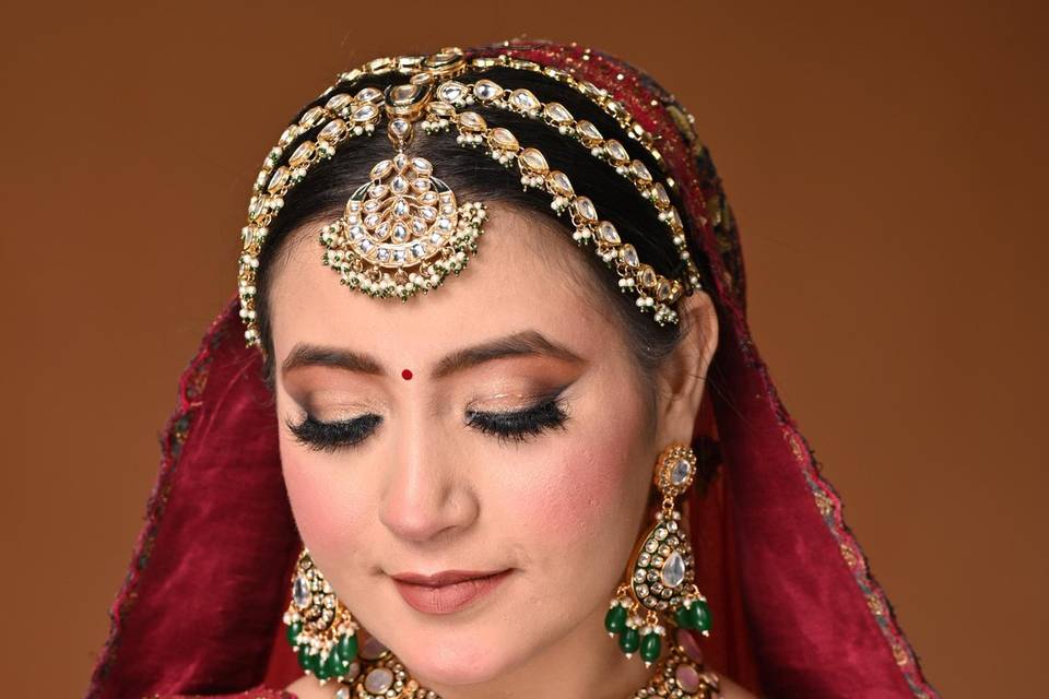 Bridal makeup