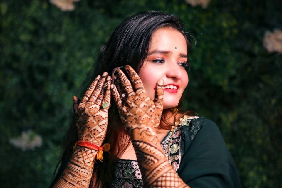 Bride mehndi