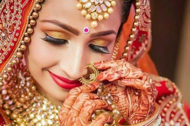 Makeup Mistress: Puja Rajput