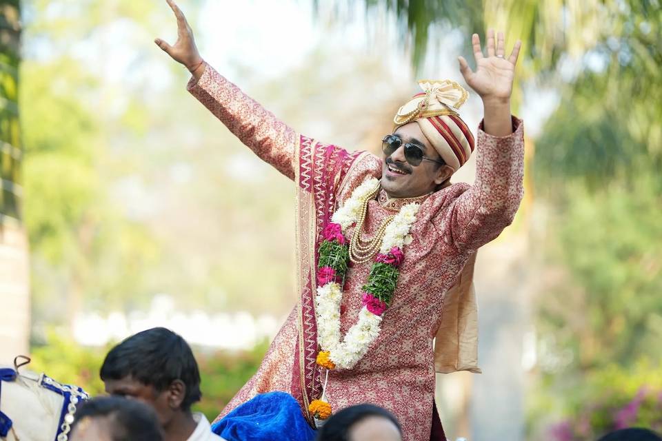 Groom