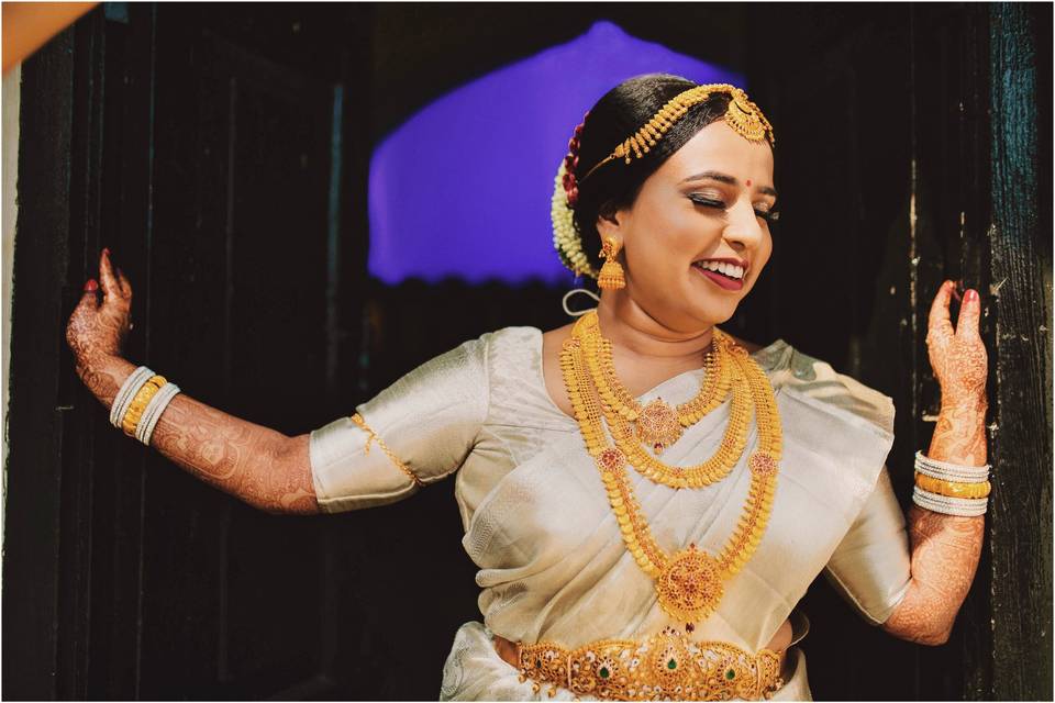 VA CREATIVES - WEDDINGS