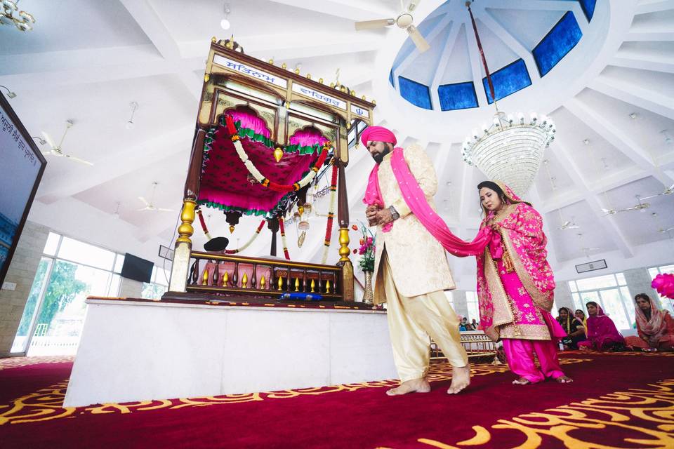 VA CREATIVES - WEDDINGS