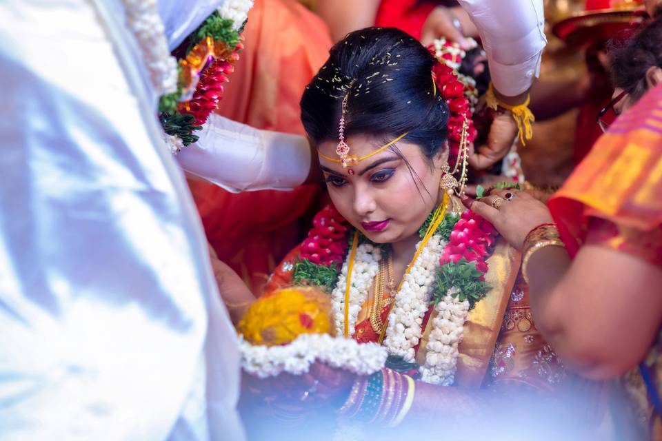 VA CREATIVES - WEDDINGS