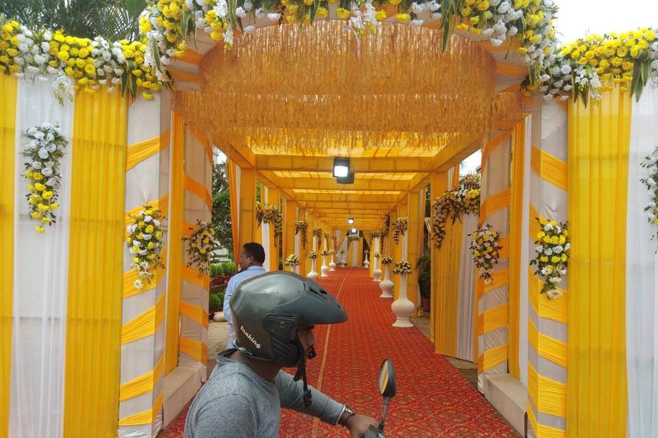 Entrance decor