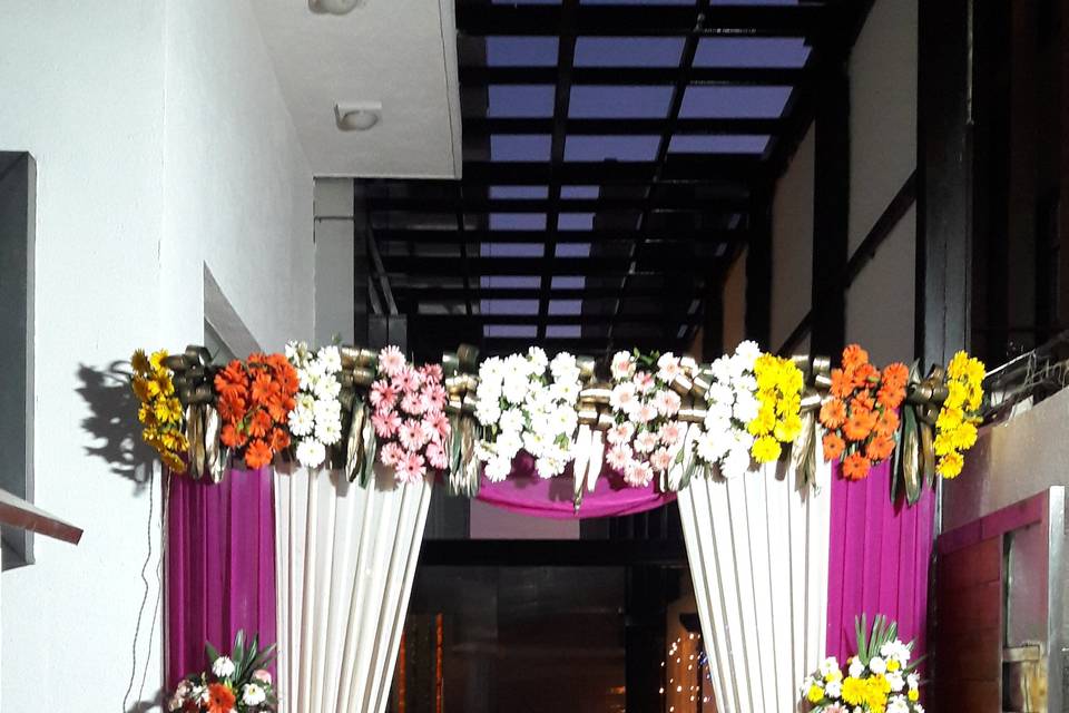 FlowerDecoration Decor24Hrs