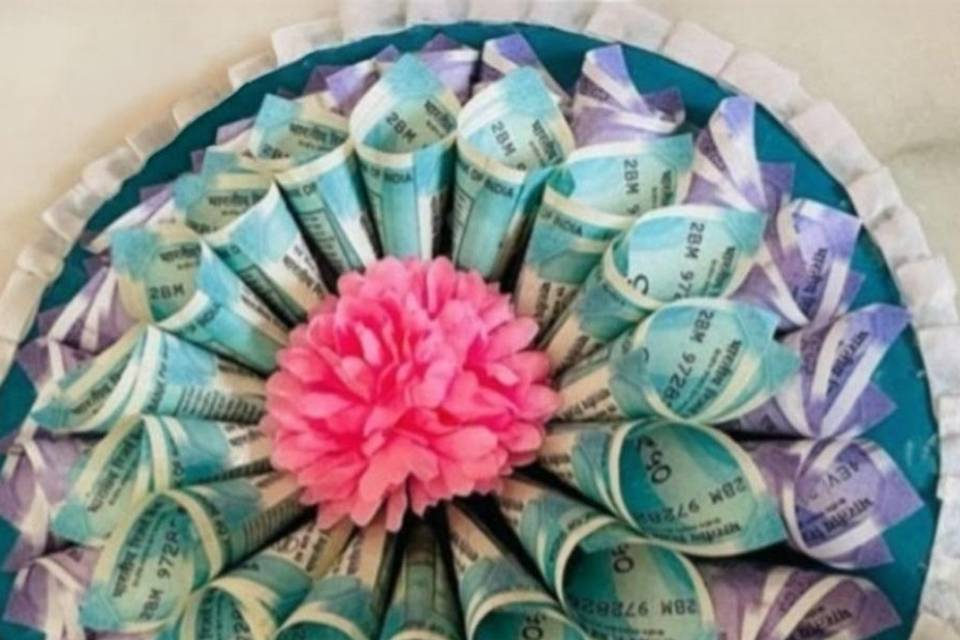 Money platter