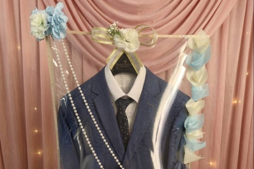 Groom trousseau