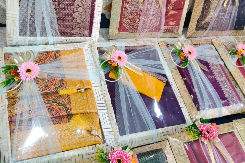 Engagement trousseau