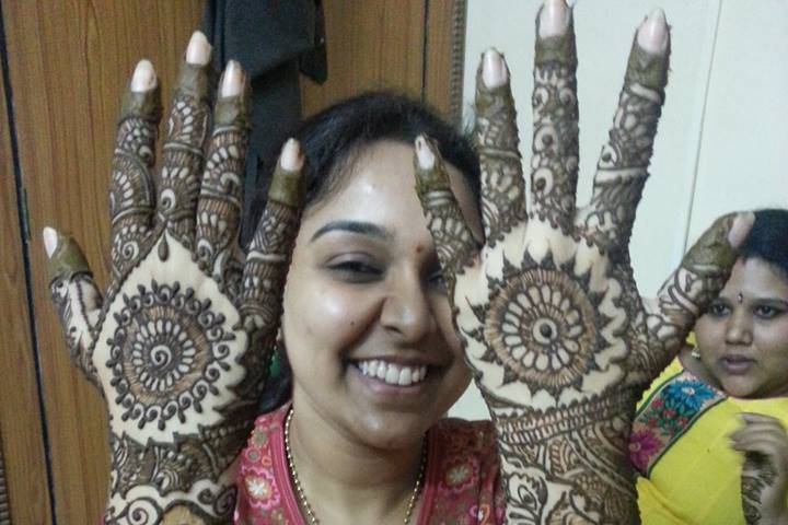 Designer mehndi