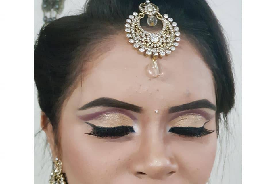 Bridal makeup